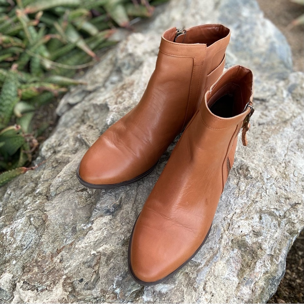 RALPH LAUREN Leather Ankle Boots in Saddle Tan - Picture 10 of 16